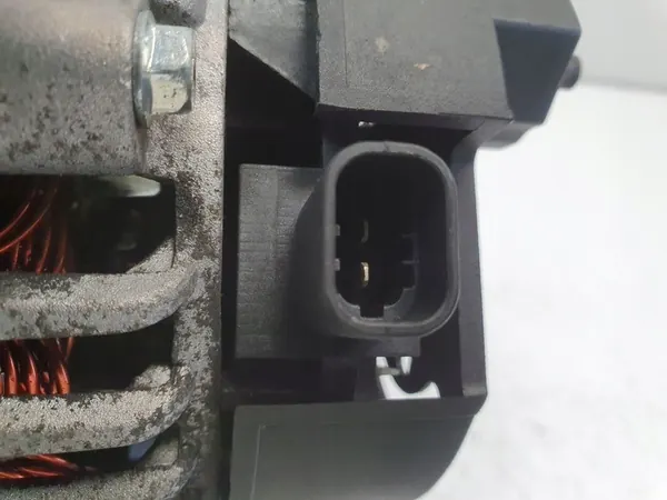 Vaihtovirtageneraattori Opel Astra III H 1.3 DCTI image 9