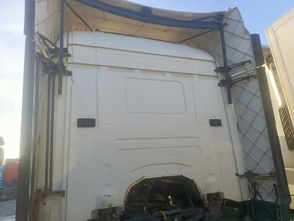 Cabine Scania R Highline OEM 1673124 - État Utilisé image 6