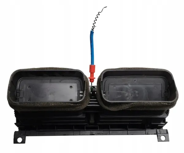 Rejilla de ventilación central BMW 3 E46 OEM 8391179 image 4