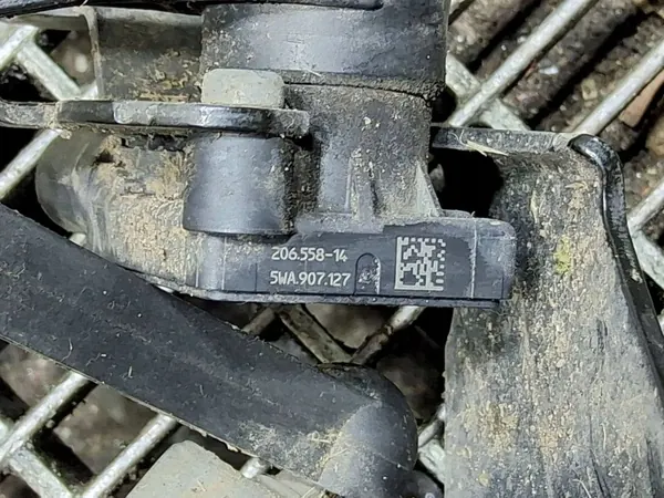 Koplampniveausensor OEM 5WA907127 achteras image 7