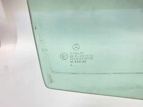 Vidrio Puerta Trasera Derecha OEM SDV08791 Mercedes W124 image 9