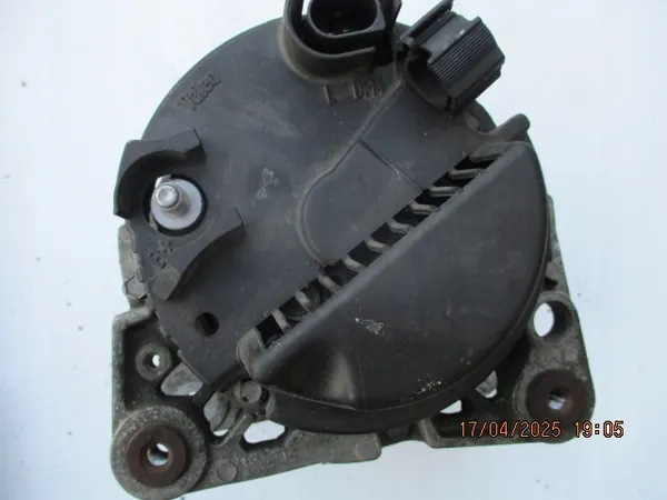 VW Polo IV 1.2 6V Vaihtovirtageneraattori Valeo 90A image 3