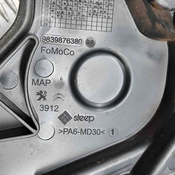 OEM 9839876380 Cubierta Correa Opel Combo 1.5L image 7