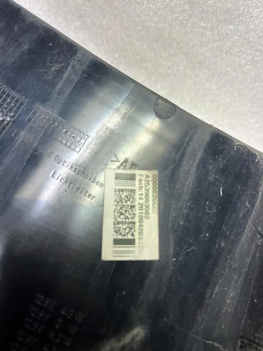 LINKER ACHTER LED LAMP MERCEDES GLC W253 A2539063502 image 3