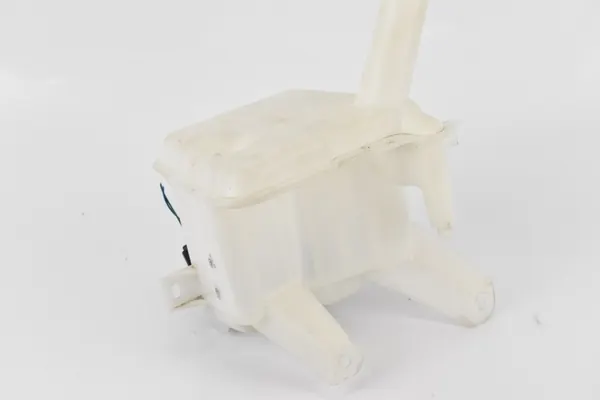 Ruitensproeiervloeistofreservoir Toyota Yaris III Prius 060851-373 image 2