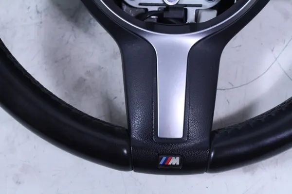Gebrauchtes BMW Lenkrad OEM KIEROWNICA BMW F20 image 4