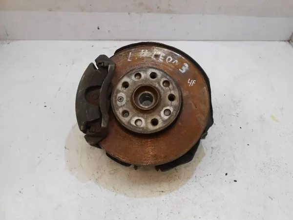 Cubo dianteiro esquerdo SEAT LEON III 5Q0407255R Usado image 2
