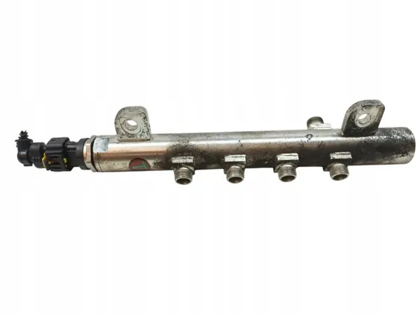 OEM 0445214122 Rail de inyección para Opel Signum 1.9 CDTI image 2