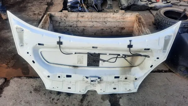 Capa do Motor Kangoo II 14-21 Levemente Danificada image 3