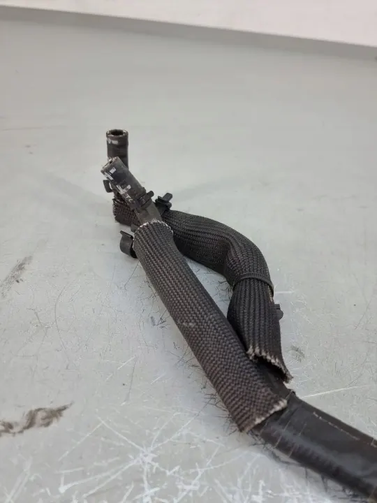 Conduto de abastecimento AdBlue Land Rover Evoque II OEM M8d28c508ad image 5