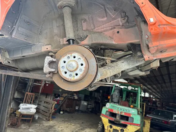 MG ZS Bakaxelbalk OEM CAR.AUTO GROUPE MG 01 image 3
