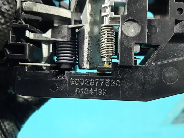 Vasen Etu Ulko-Ovi Kahva Citroen C4 Grand Picasso II 13-22 OEM image 5