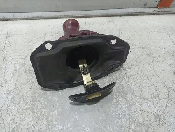 Porsche 968 Versnellingspook OEM FIE5599 - Gebruikt image 5