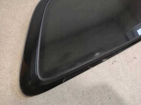 Ventana lateral trasera derecha Volvo XC90 OEM 32368092 image 7
