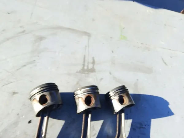 Kolv + Stång Ford 2.2 Transit Jumper Boxer Euro 5 image 3