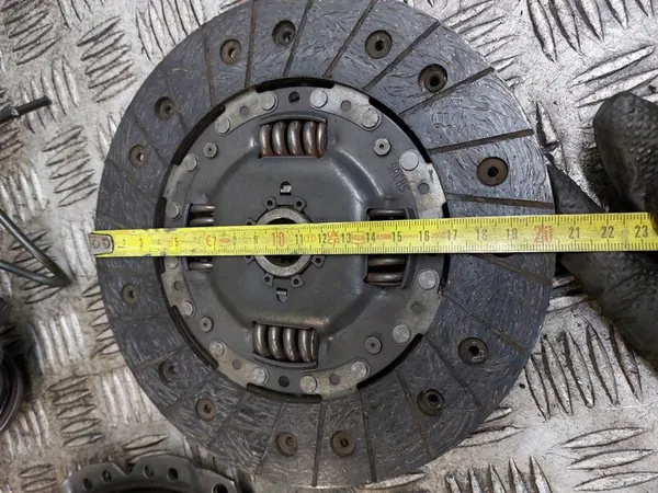 Kytkinlevy + Painelevy + Laakeriyhdistelmä Opel Combo C 1.7 DI image 9