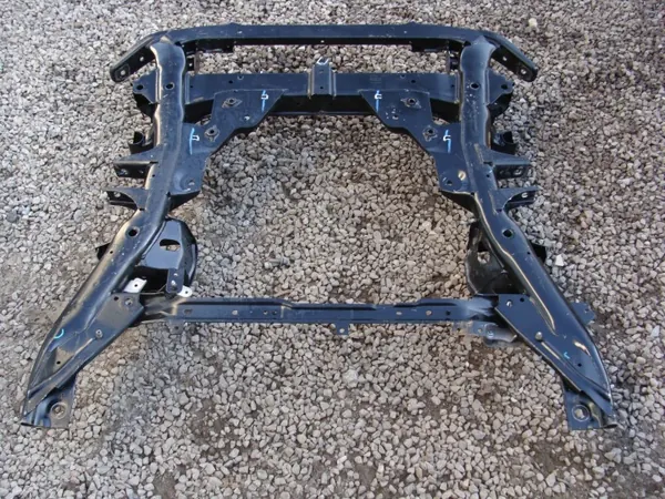 Viga suspensión delantera OEM P678546803 BMW X5/X6 image 3
