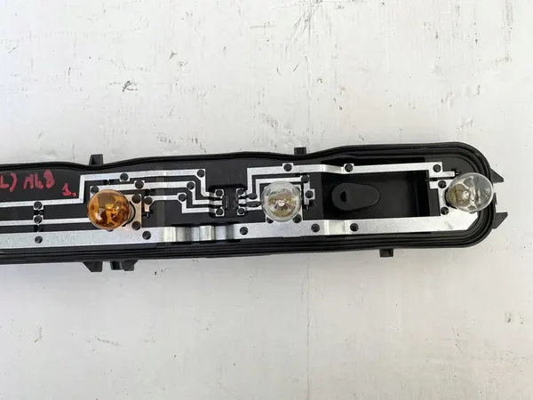 FORD TRANSIT MK8 14- Insert de lampe arrière gauche OEM image 3