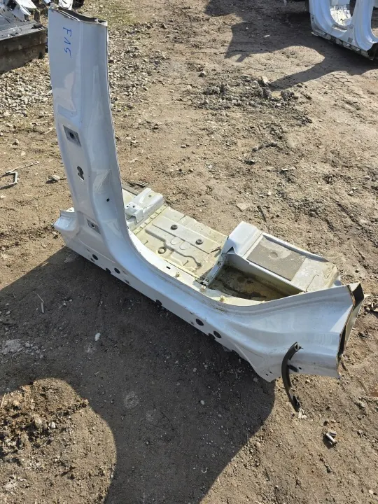 BMW X5 F15 Estribo Izquierdo OEM - Estado Usado image 3