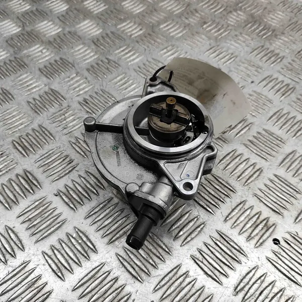 Imupumppu AUDI A6 AVANT (4F5, C6) 3.0L Diesel 2010 OEM image 2