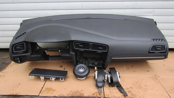 VW Golf 7 VII Lift kojelauta OEM alkuperäinen image 2