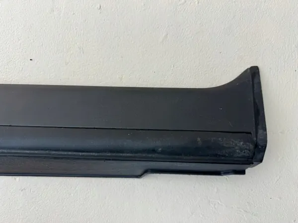 OEM 87752-N7000 Oikea etukynnyssuojus image 7