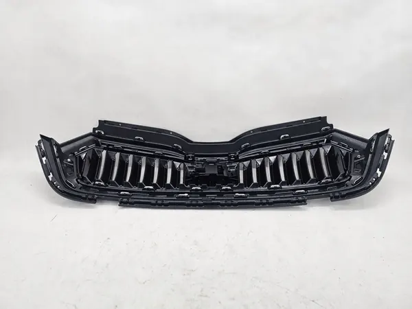 SKODA OCTAVIA IV Grill Front 2019+ 5E3853655 image 7