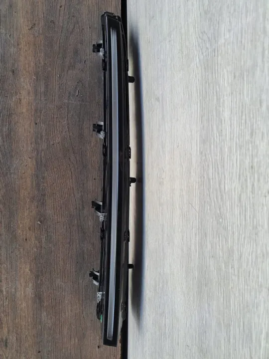 Lancia Ypsilon LED DRL OEM 9853488680 - Usado image 9