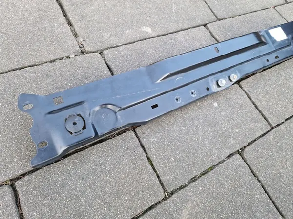 MERCEDES C-KLASA W204 Rinforzo Superiore Anteriore A2046200072 image 2