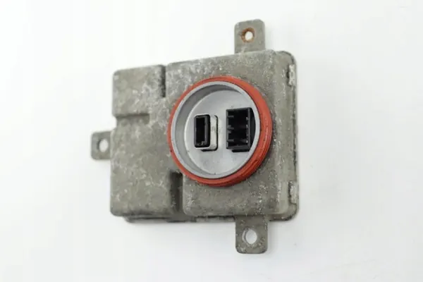 OEM 8K0941597 Framvänster dörrhandtagsljus Audi A4 image 4