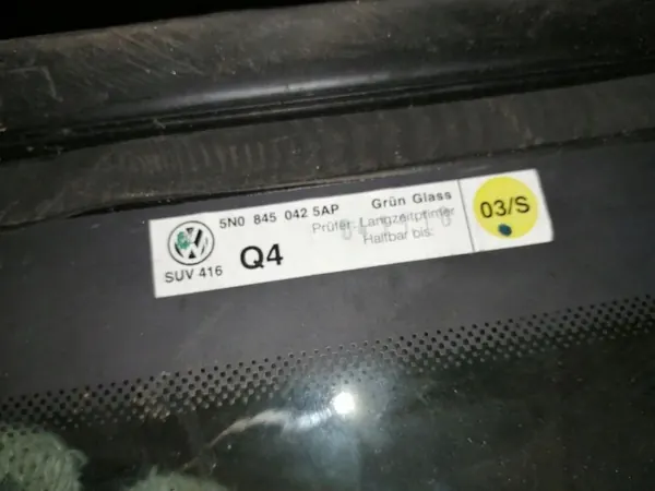 VW TIGUAN achter rechter ruit OEM 5N08450425AP image 4