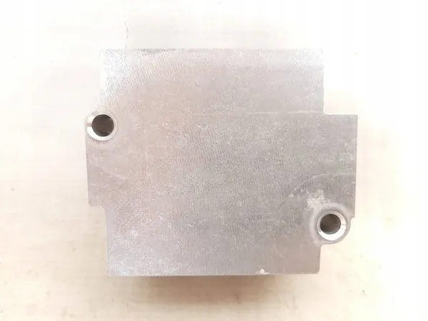 Termostato de óleo BMW M2 F87 M3 F80 M4 F82 image 2