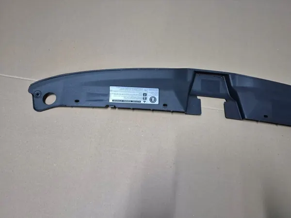 Couvre-ceinture avant Skoda Karoq OEM 57A853343 image 4