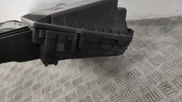 Ilmansuodatinrakenne 2.2 CDI Vito 639 Viano A0000901651 image 10