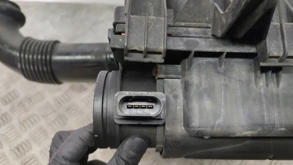 Ilmansuodatinrakenne 2.2 CDI Vito 639 Viano A0000901651 image 6