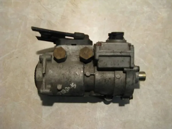 Iveco Stralis hoofdremklep OEM S4800013000 image 2