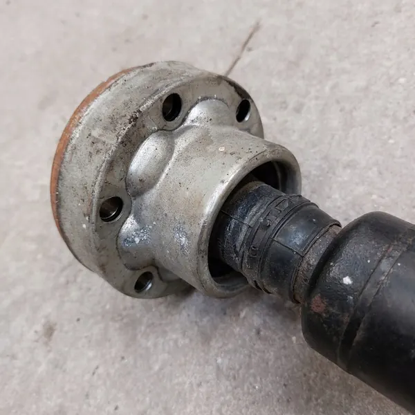 AUDI Q7 4L 4.2FSI Drivaxel 7L0521101H image 3