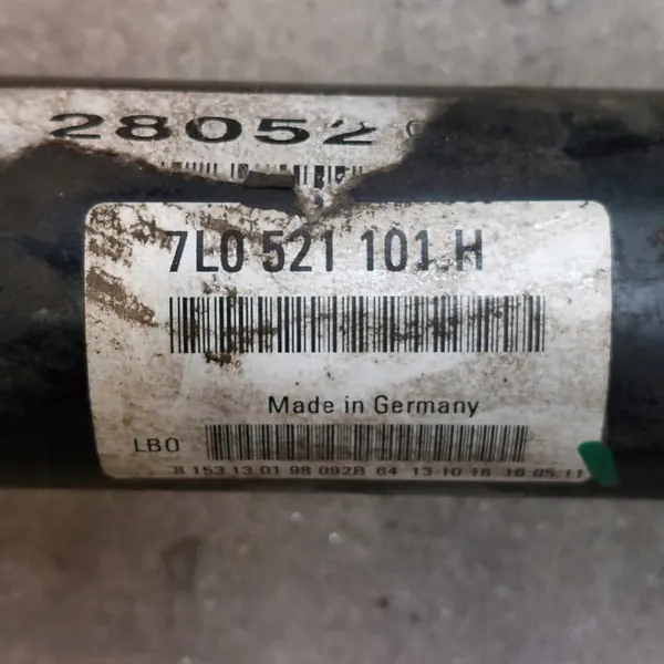 AUDI Q7 4L 4.2FSI Drivaxel 7L0521101H image 8