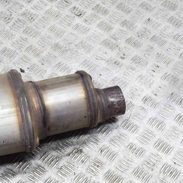 Catalyseur OEM 80A131703AN pour Audi Q5 2.0L image 4
