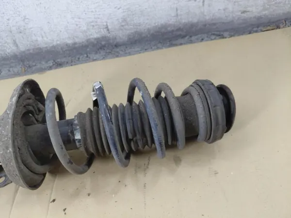 Amortecedor dianteiro esquerdo OEM 13474013 para Opel Astra J image 5
