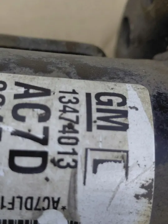 Amortecedor dianteiro esquerdo OEM 13474013 para Opel Astra J image 6