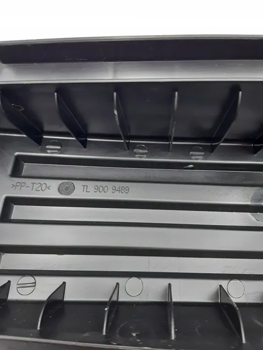 Ilmansuodattimen kotelo Volkswagen PASSAT B7 image 5