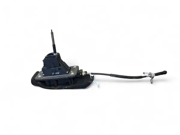 Palanca de cambios Porsche Macan OEM 95B713041D - Usado image 6