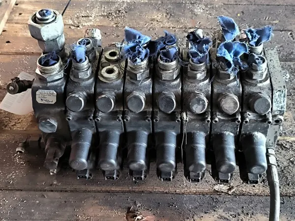 OEM 54928 HYDRO CONTROL Verdeelstuk voor Volvo FE 300 image 2