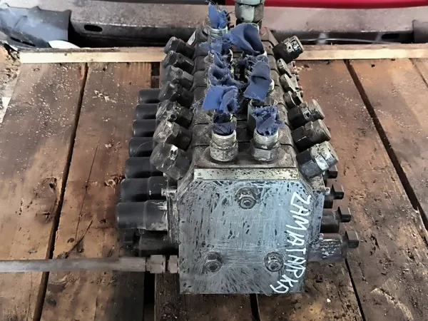 OEM 54928 HYDRO CONTROL Verdeelstuk voor Volvo FE 300 image 5
