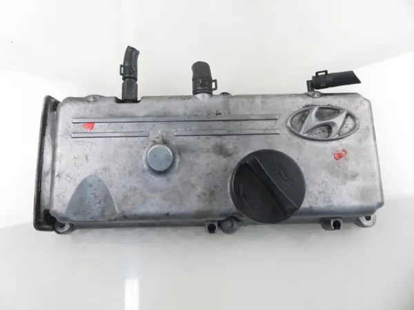 Tapa de válvulas OEM M1076267 - Usado, Turismos image 2