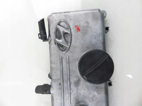 Tapa de válvulas OEM M1076267 - Usado, Turismos image 6
