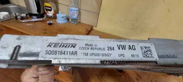 OEM 056468168 AC-kondensor för Skoda Octavia III image 3