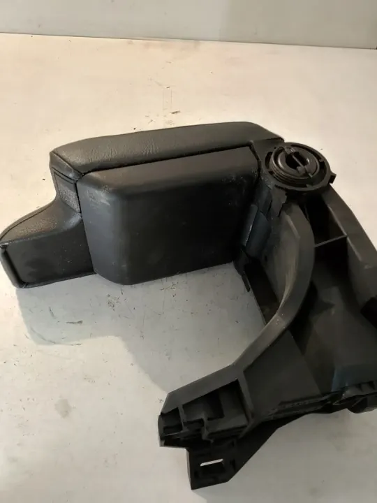 Apoio de Braço Couro BMW E46 Preto com Estrutura OEM image 3