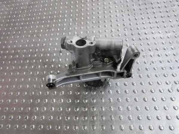 Bomba de óleo SsangYong OEM 4x4OE004310 - Usado image 3